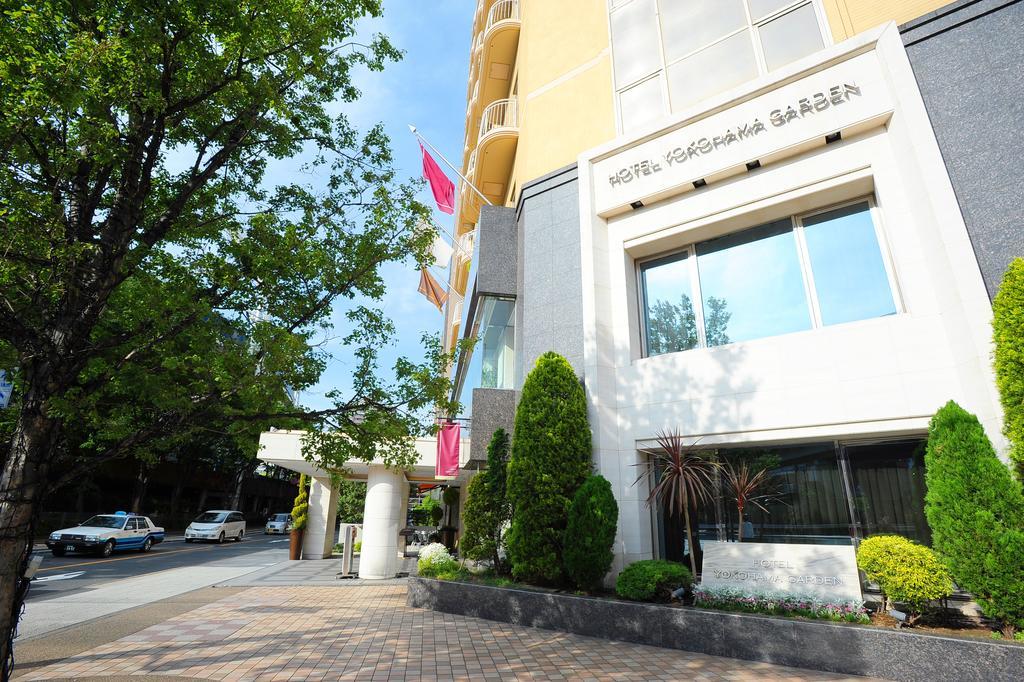 Hotel Yokohama Garden Bagian luar foto