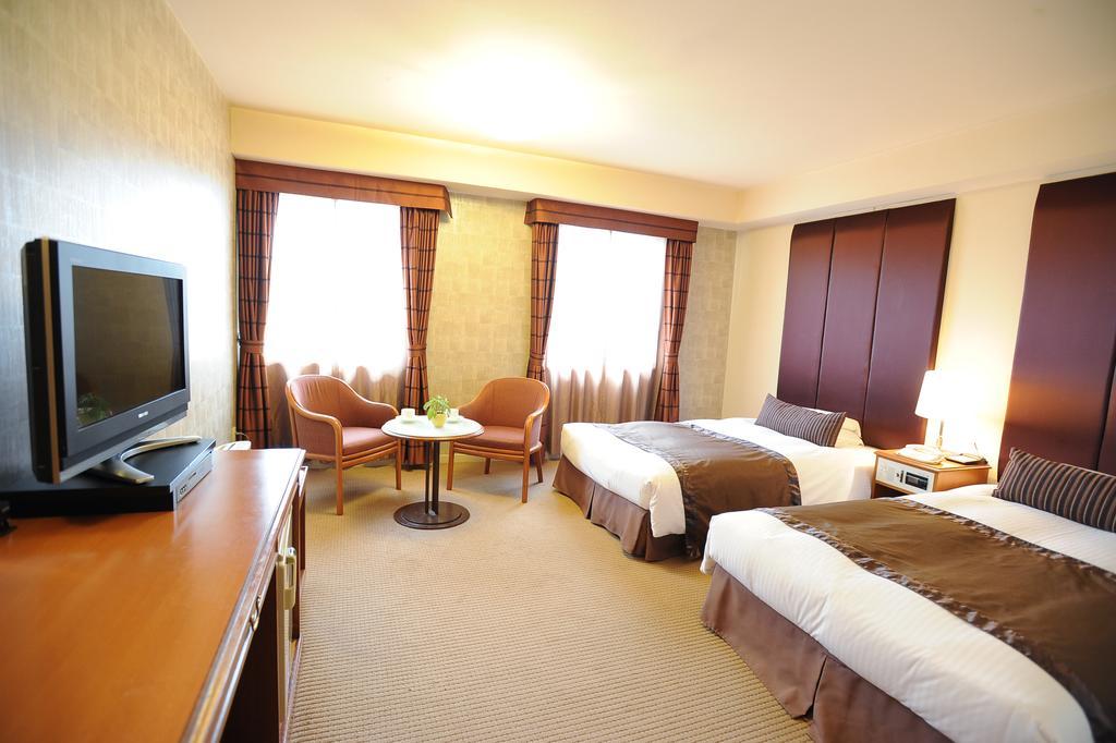 Hotel Yokohama Garden Ruang foto
