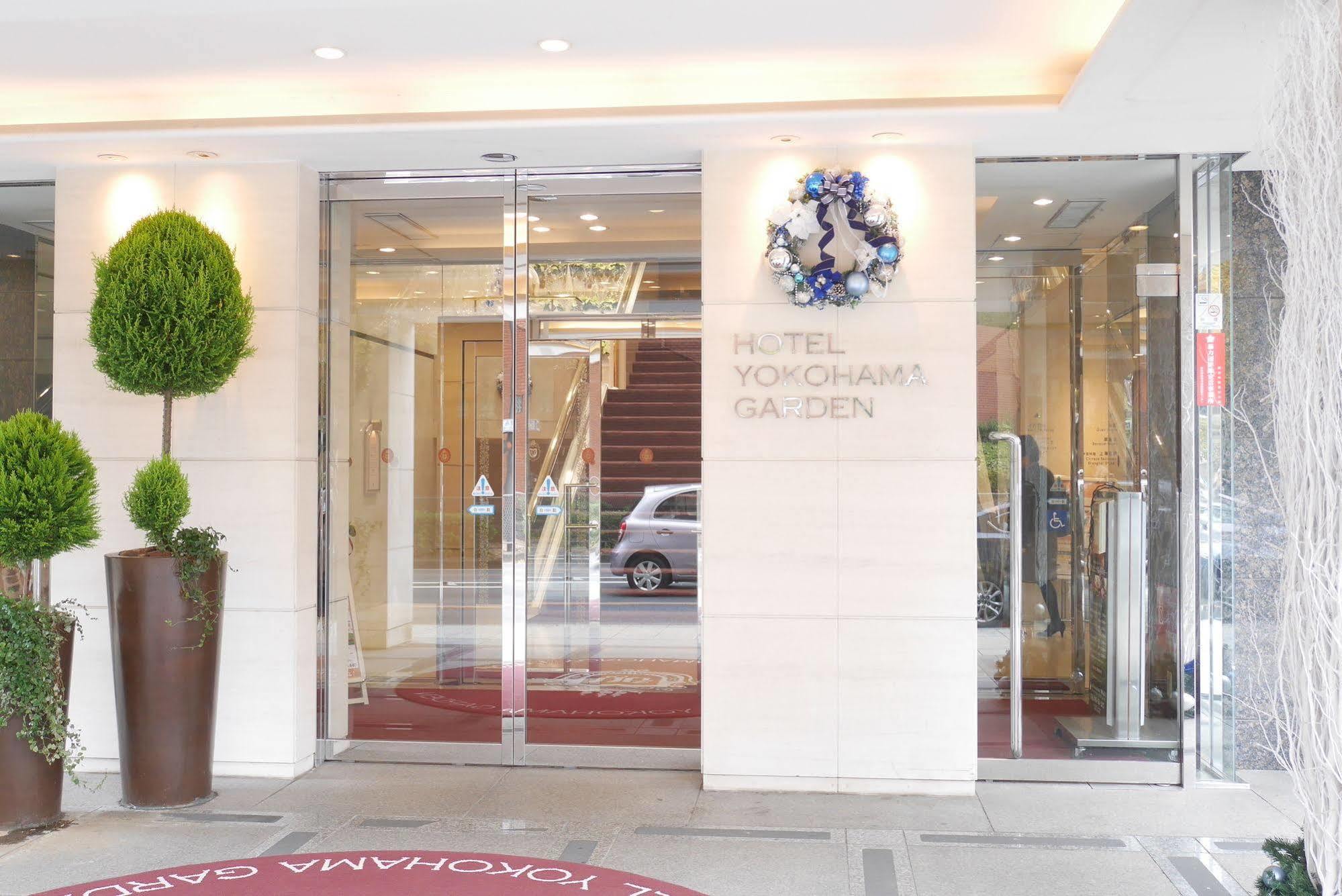 Hotel Yokohama Garden Bagian luar foto