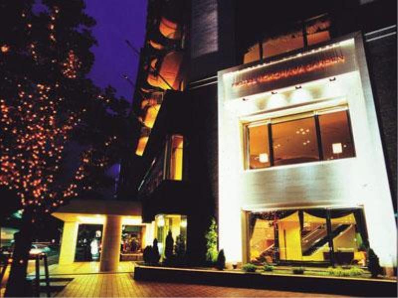 Hotel Yokohama Garden Bagian luar foto